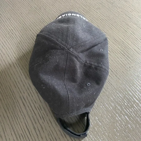 Balenciaga Black Logo Cap - Picture 4 of 6